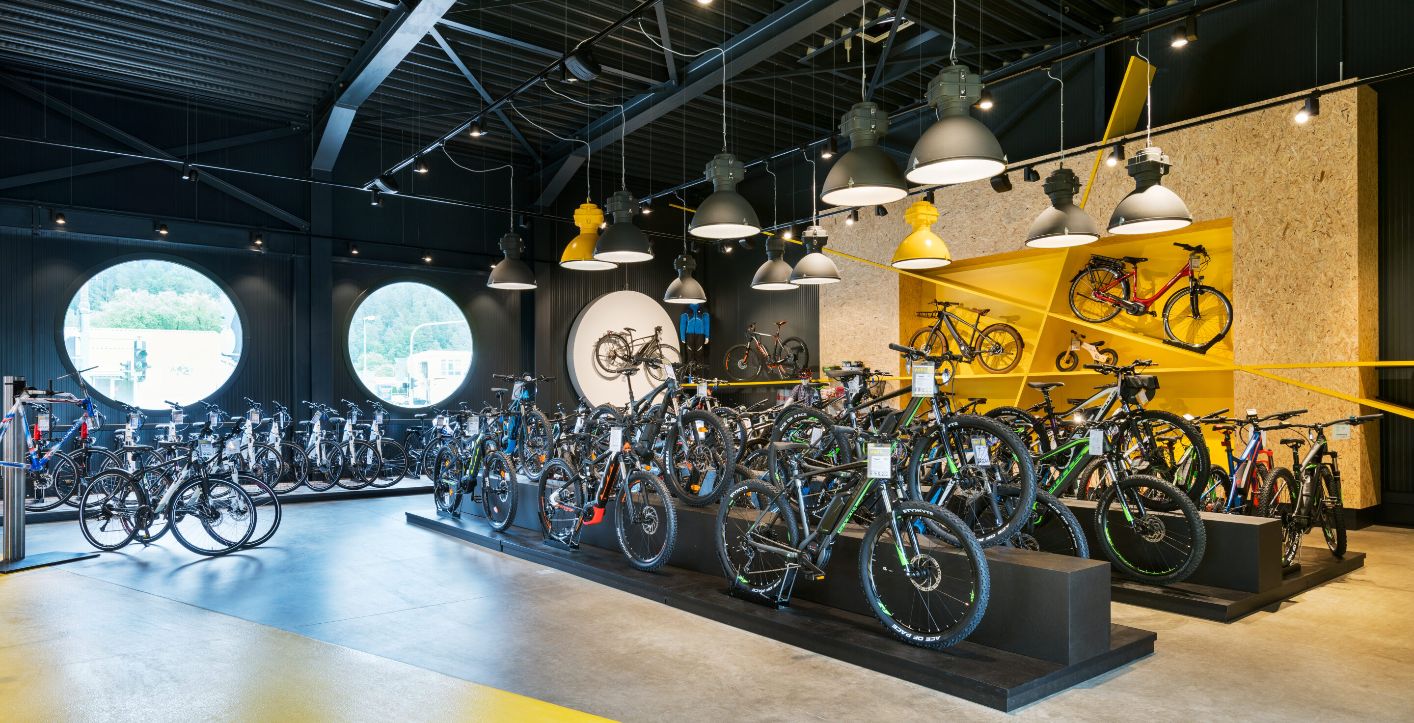 Fahrradgeschäft Innenausbau und Planung der KONRAD KNOBLAUCH GmbH